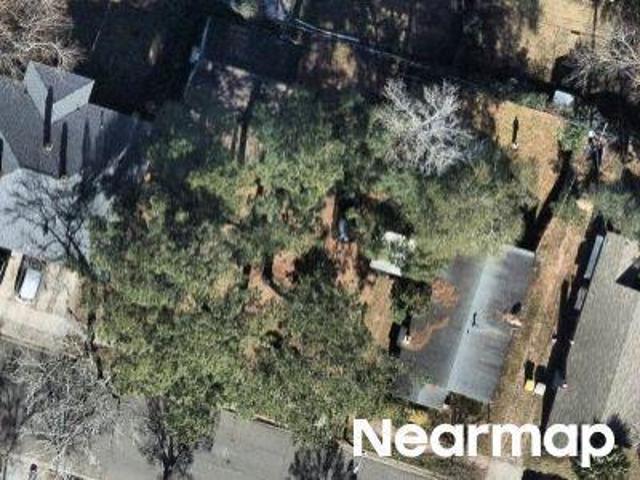 House for sale in Ardsley Park-Chatham Crescent Historic District, Savannah