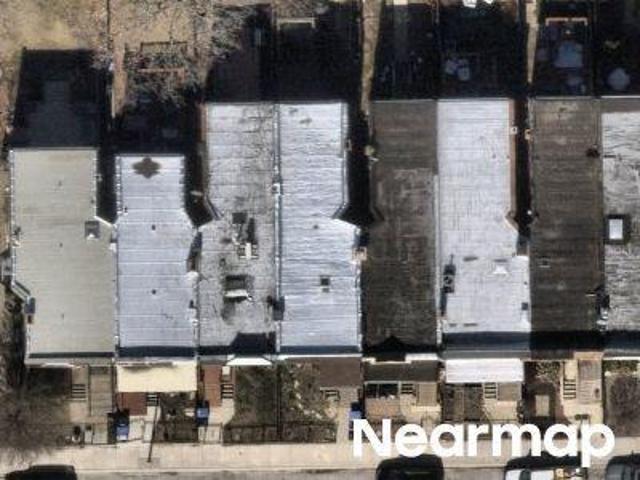 Townhouse for sale in Chicago Park, Illinois