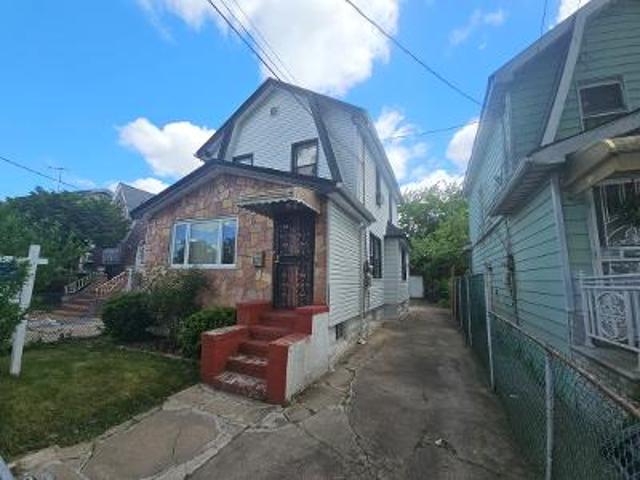 House for sale in Arverne, New York