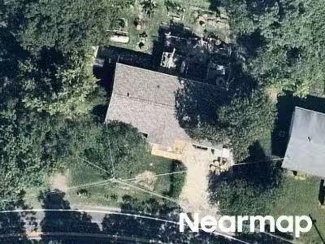 House for sale in Arnold