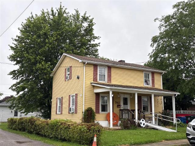 House for sale in Allen, Ohio