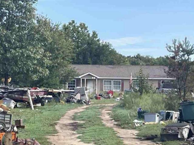 House for sale in Knox, Indiana