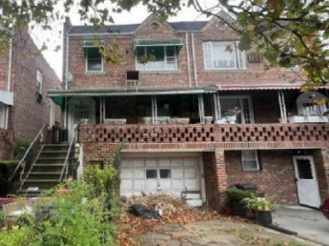 House for sale in Arverne, New York