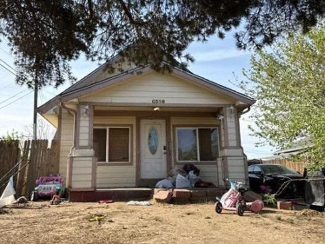 House for sale in Commerce City, Colorado