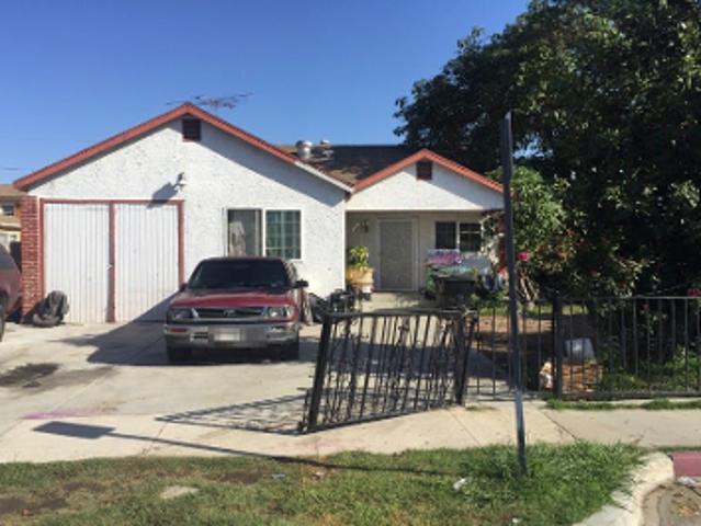 House for sale in Maywood, California