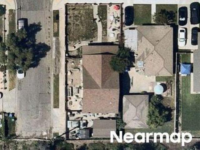 House for sale in Long Beach