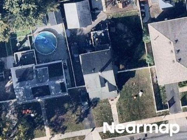 House for sale in Roselle House for sale in Roselle