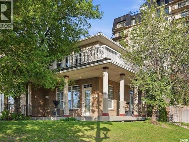 House for sale in Saskatoon, Saskatchewan