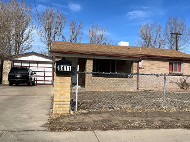 House for sale in Commerce City, Adams County