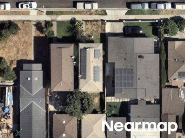 House for sale in Long Beach, California