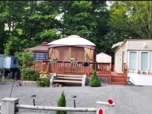 House for sale in Newfoundland, Pennsylvania