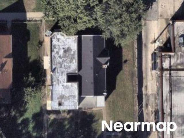 House for sale in Essex, Chicago
