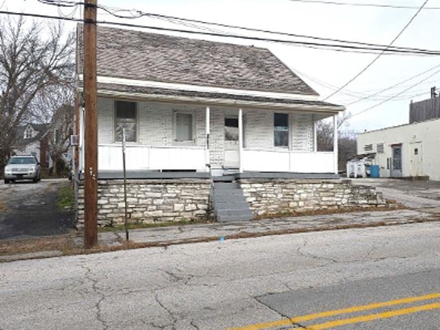 Property for sale in Alton, Illinois