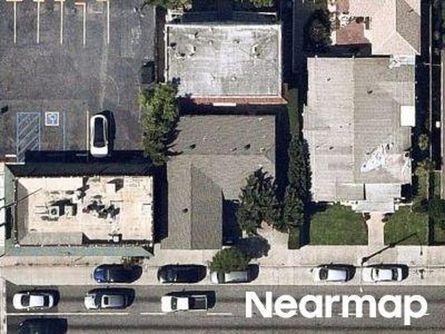 House for sale in Long Beach, California