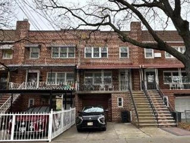 House for sale in Arverne, New York