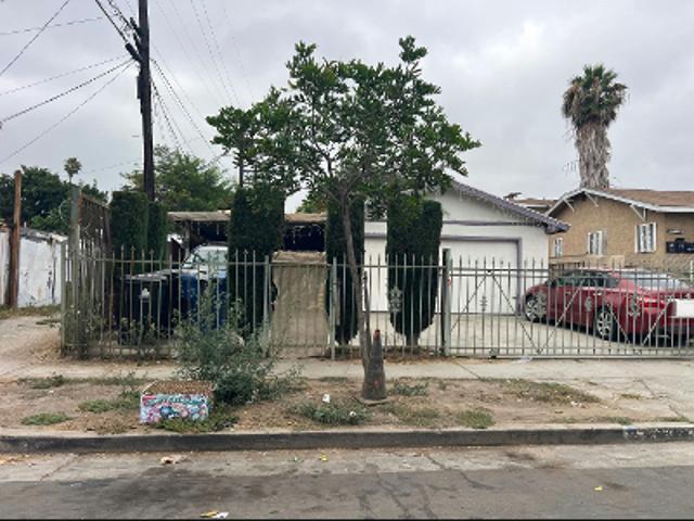 House for sale in Canoga Park, California