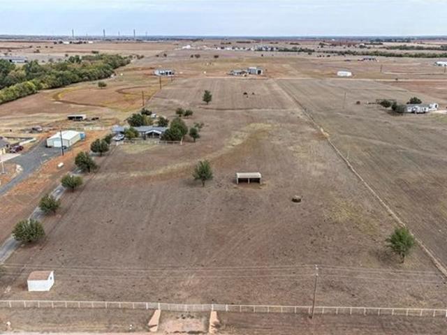 Land for sale in Cashion, Oklahoma
