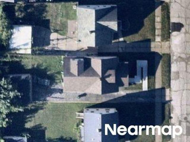 House for sale in Cleveland