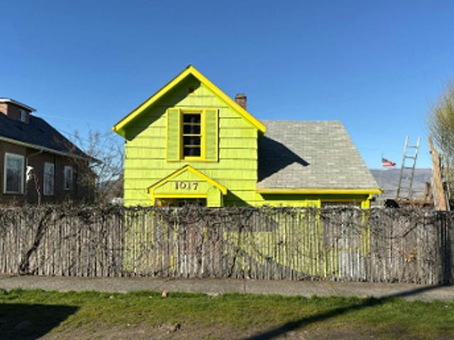 House for sale in Oregonia