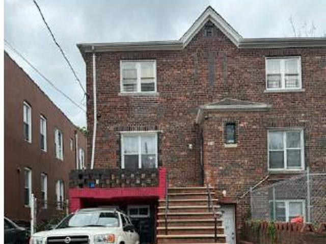 House for sale in Brooklyn Community District 17, New York