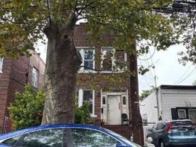House for sale in Arverne, New York