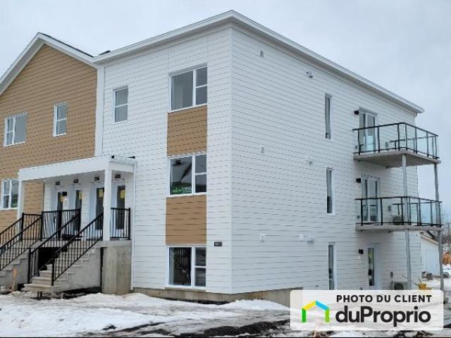 Apartment for rent in Les Chutes-de-la-Chaudière-Est, Lévis