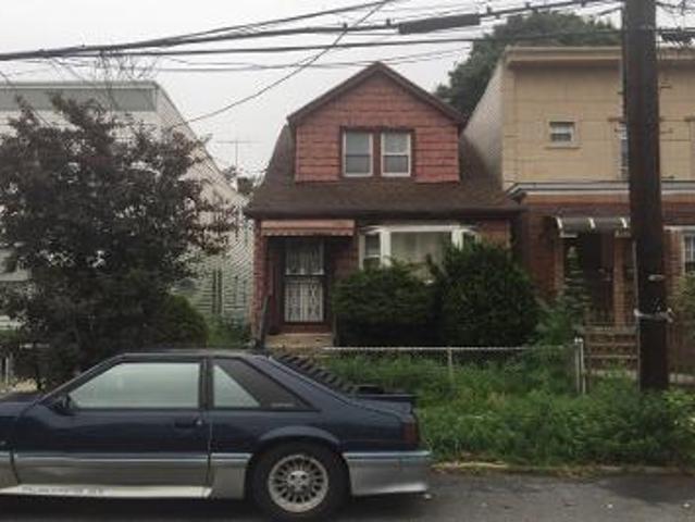 House for sale in Brooklyn