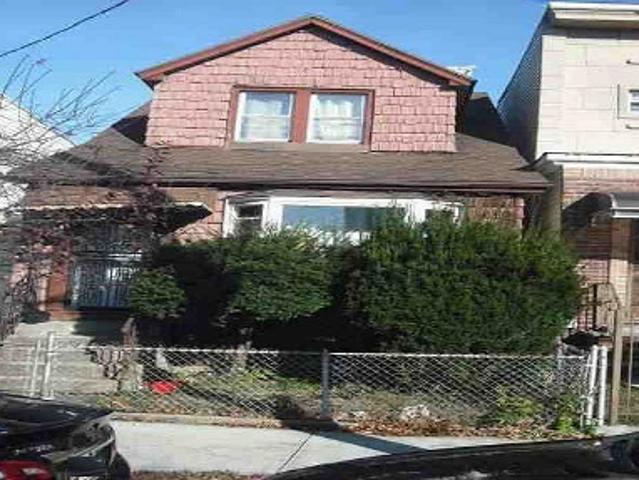 House for sale in Arverne, New York