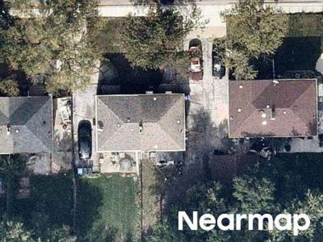 Townhouse for sale in Chicago Park, Illinois