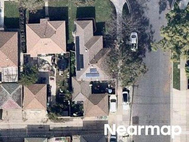 House for sale in Long Beach, California