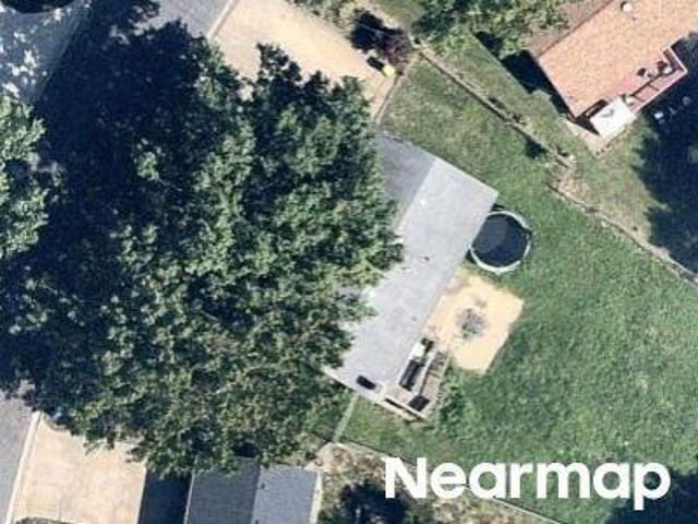 House for sale in Illinois