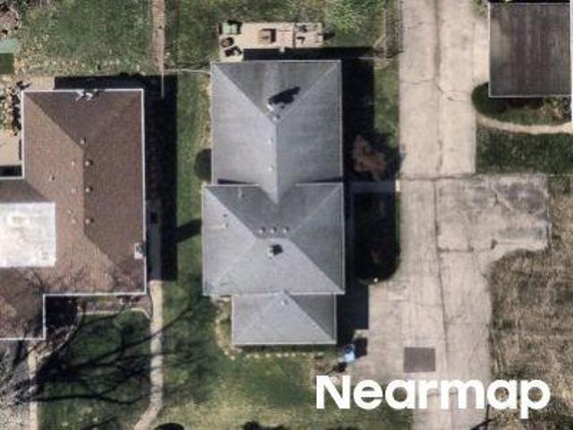 House for sale in Des Plaines