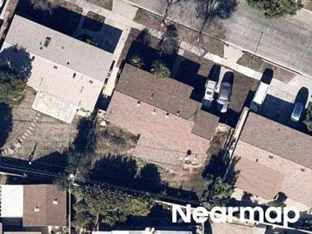 House for sale in Long Beach