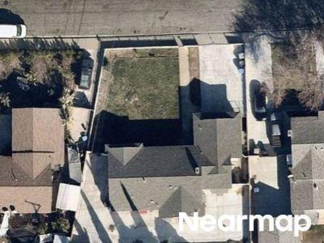 House for sale in Pomona