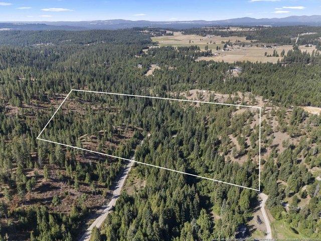 Land for sale in Chattaroy, Washington