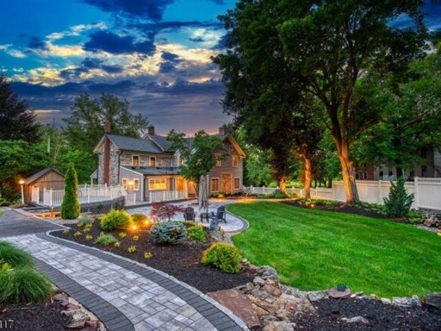 House for sale in Changewater, New Jersey