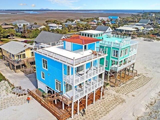 House for sale in Folly Beach, South Carolina