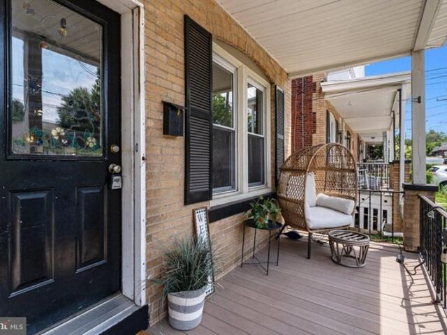 House for sale in Audubon
