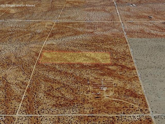 Land for sale in Lancaster, California