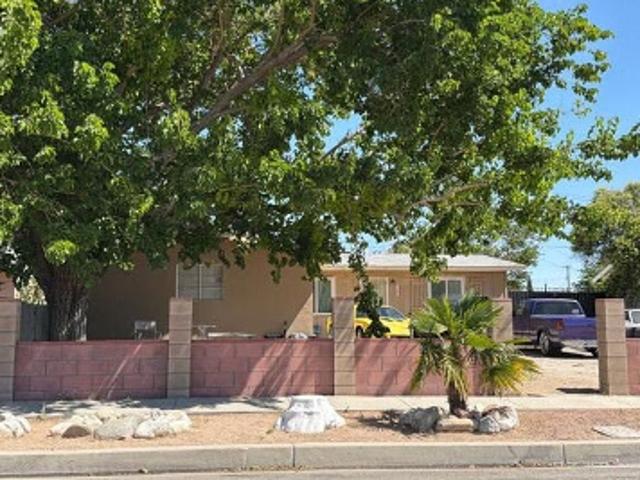House for sale in Palmdale, California