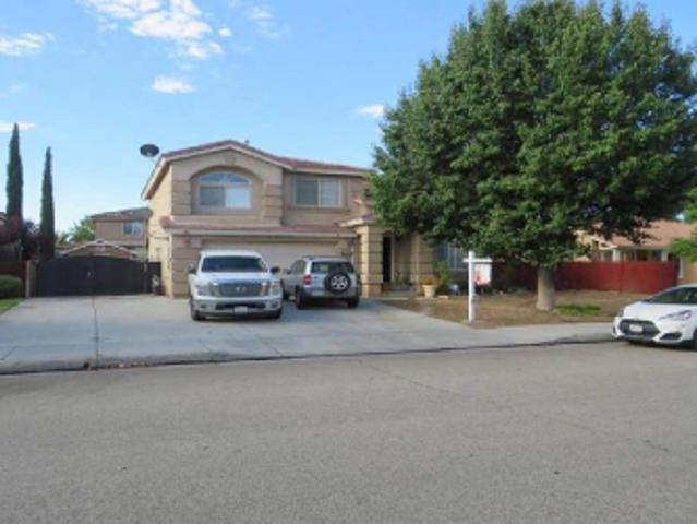House for sale in Palmdale, California