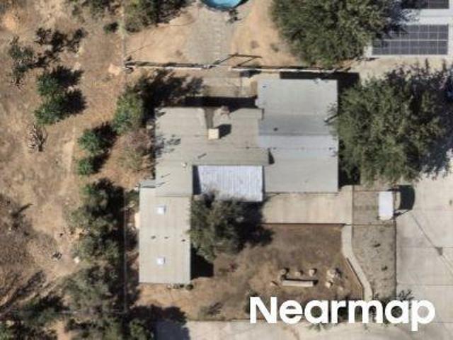 House for sale in Pearblossom, California