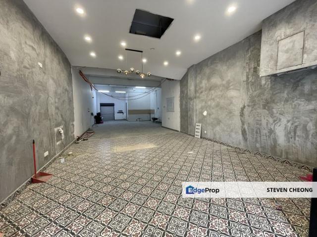 Shop for rent in Petaling, Alam Impian