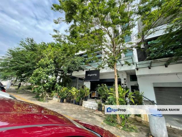 Shop for sale in Petaling, Alam Impian