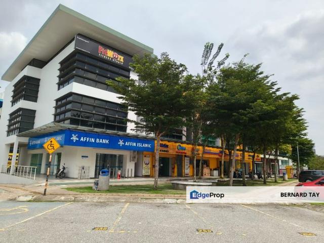 Shop for rent in Petaling, Alam Impian