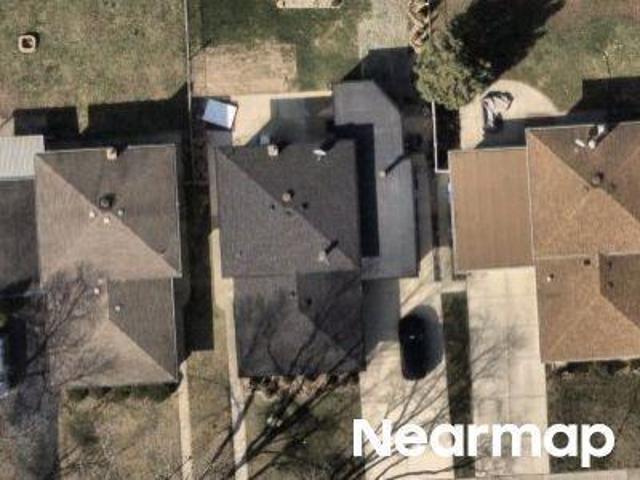 House for sale in Des Plaines, Illinois