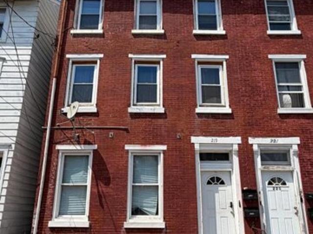 House for sale in Burlington, New Jersey