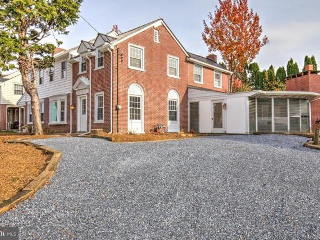 House for sale in New Holland, Pennsylvania