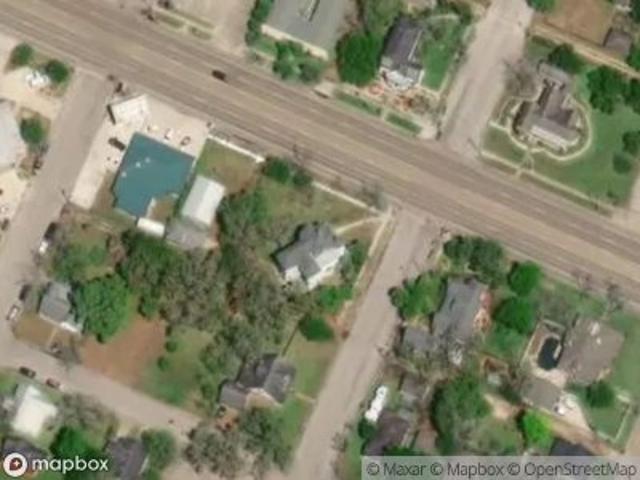 House for sale in Cuero