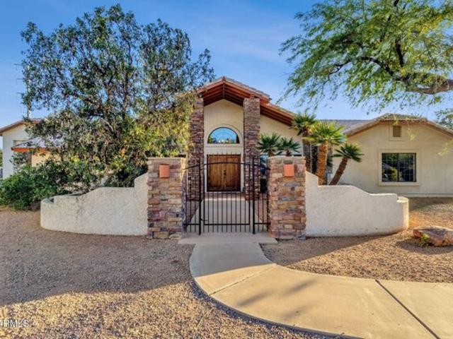 House for sale in Gilbert, Arizona